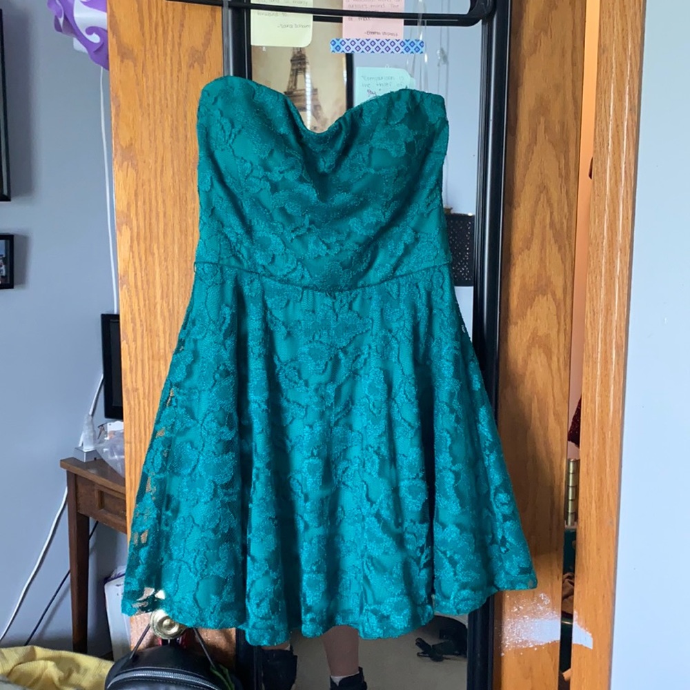 Strapless Emerald Green Homecoming Dress